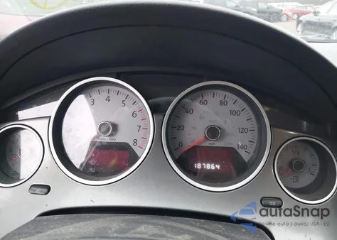 2010 Volkswagen Routan Se from USA, damaged, VIN 2V4RW3D11AR296198